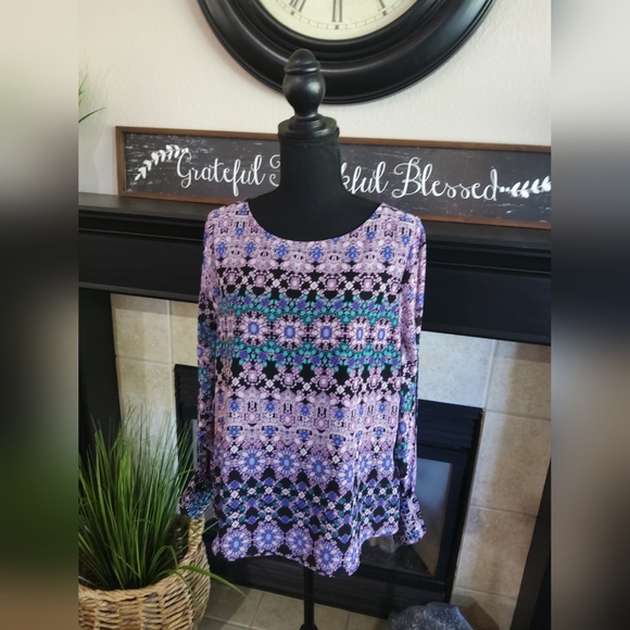 Jennifer Lopez Ladies Long-sleeved Top - Picture 2 of 11